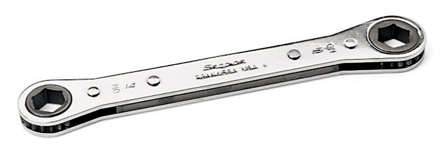 10–11 mm 6-Point Metric 0° Offset Ratcheting Box Wrench | RBM1011SC 10–11 mm 6-Point Metric 0° Offset Ratcheting Box Wrench | RBM1011SC